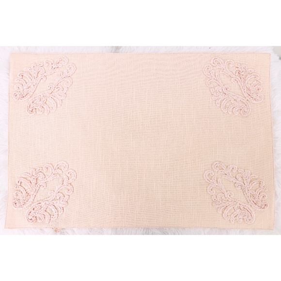 Blush Pink Linen & Chenille Placemat - Picture 2 of 6